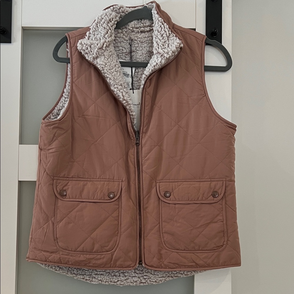 NEW thread & supply vest